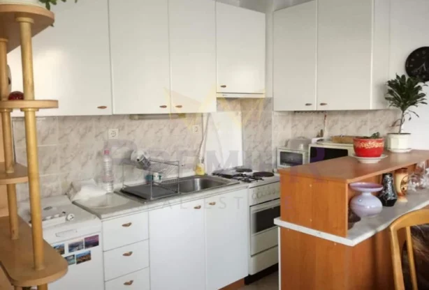 Агенция за недвижими имоти - Имоти Премиер - имот - 1177775, Цена: 330 EUR