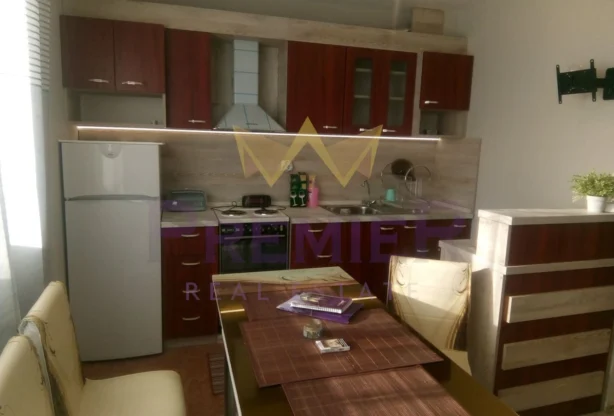 Агенция за недвижими имоти - Имоти Премиер - имот - 1190083, Цена: 420 EUR