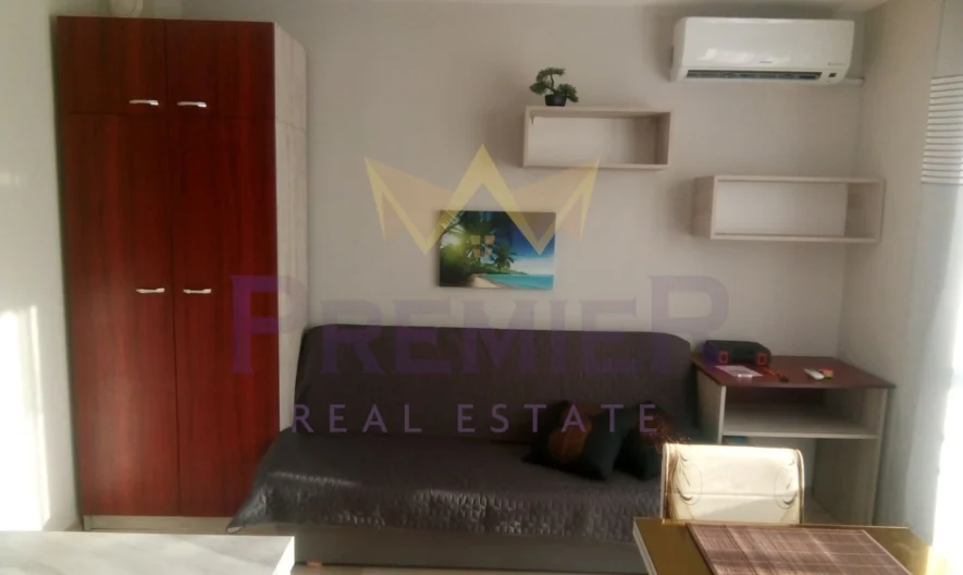 ОБЗАВЕДЕН ДВУСТАЕН АПАРТАМЕНТ ЦВЕТЕН КВАРТАЛ -  - снимка 3 - Имоти Премиер