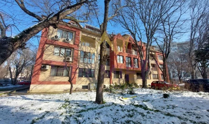 Обзаведен двустаен с паркомясто в централната част на Варна - - снимка 26 - Имоти Премиер