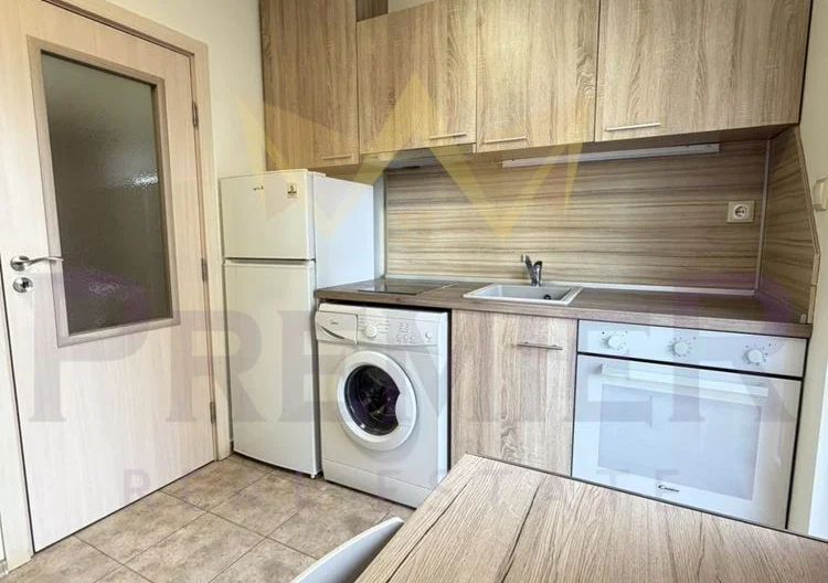 ОБЗАВЕДЕН ЕДНОСТАЕН АПАРТАМЕНТ С ТЕРАСА - - снимка 2 - Имоти Премиер