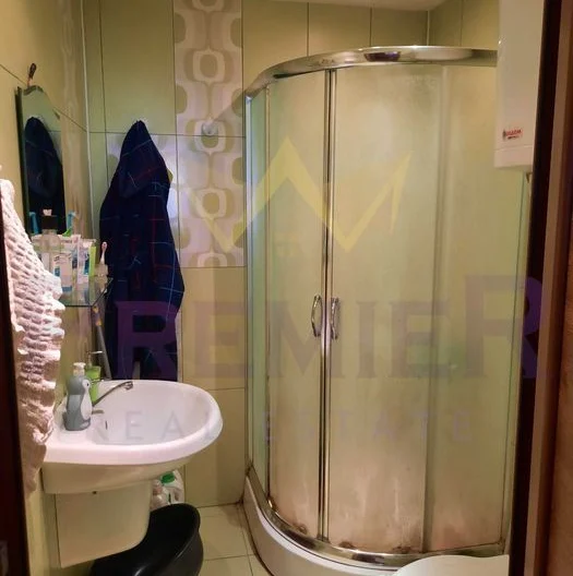 ОБЗАВЕДЕН ПРОСТОРЕН ТРИСТАЕН АПАРТАМЕНТ АСПАРУХОВО -  - снимка 10 - Имоти Премиер