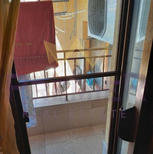 ОБЗАВЕДЕН ПРОСТОРЕН ТРИСТАЕН АПАРТАМЕНТ АСПАРУХОВО -  - снимка 11 - Имоти Премиер