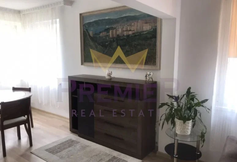 ОБЗАВЕДЕН ПРОСТОРЕН ТРИСТАЕН АПАРТАМЕНТ НЕПТУН -  - снимка 4 - Имоти Премиер