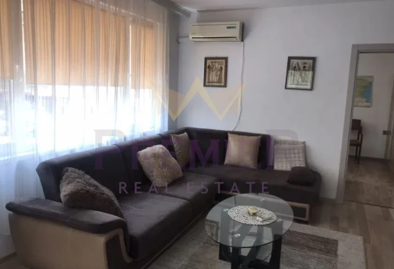 ОБЗАВЕДЕН ПРОСТОРЕН ТРИСТАЕН АПАРТАМЕНТ НЕПТУН -  - снимка 8 - Имоти Премиер