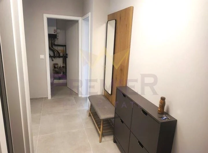 Обзаведен тристаен апартамент в кв.Драгалевци -  - снимка 14 - Имоти Премиер