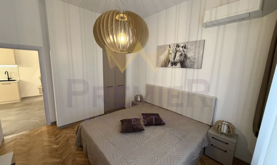 Обзаведен тристаен апартамент в Център - - снимка 13 - Имоти Премиер