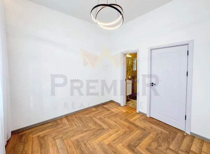 Обзаведен тристаен апартамент в Център -  - снимка 28 - Имоти Премиер