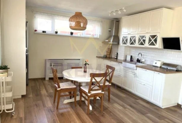 Агенция за недвижими имоти - Имоти Премиер - имот - 913473, Цена: 385000 EUR