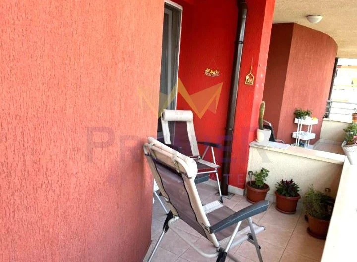 Обзаведен тристаен апартамент в затворен комплекс – Младост 4 - - снимка 12 - Имоти Премиер