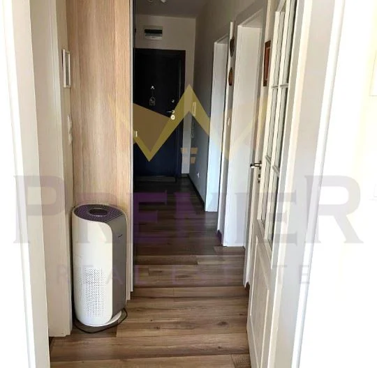 Обзаведен тристаен апартамент в затворен комплекс – Младост 4 -  - снимка 9 - Имоти Премиер