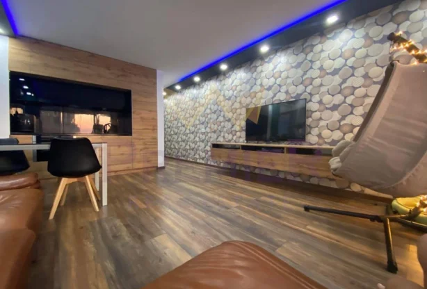 Агенция за недвижими имоти - Имоти Премиер - имот - 842071, Цена: 200000 EUR