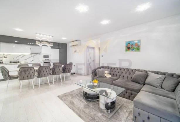 Агенция за недвижими имоти - Имоти Премиер - имот - 1085102, Цена: 360000 EUR