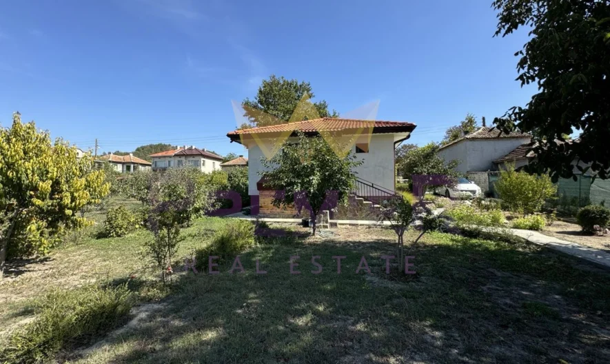 Обзаведена къща с. Чернево -  - снимка 3 - Имоти Премиер