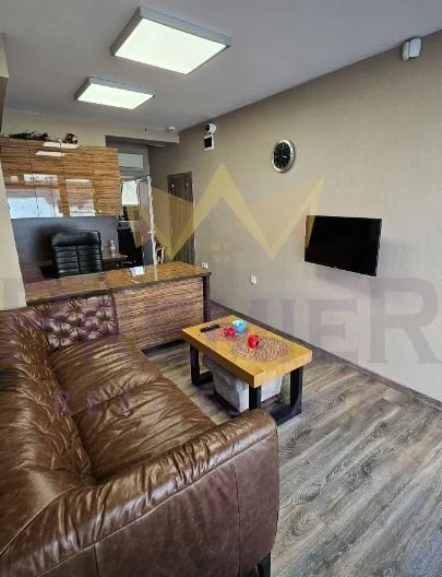 Офис – Колхозен пазар, Варна -  - снимка 1 - Имоти Премиер