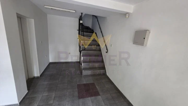 Офис – Окръжна болница, Варна - - снимка 2 - Имоти Премиер