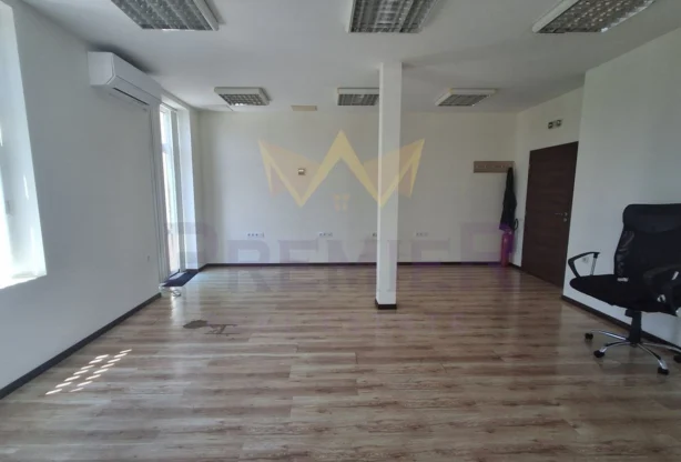 Агенция за недвижими имоти - Имоти Премиер - имот - 1243758, Цена: 2075 EUR