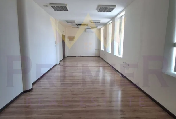 Агенция за недвижими имоти - Имоти Премиер - имот - 1243758, Цена: 2075 EUR