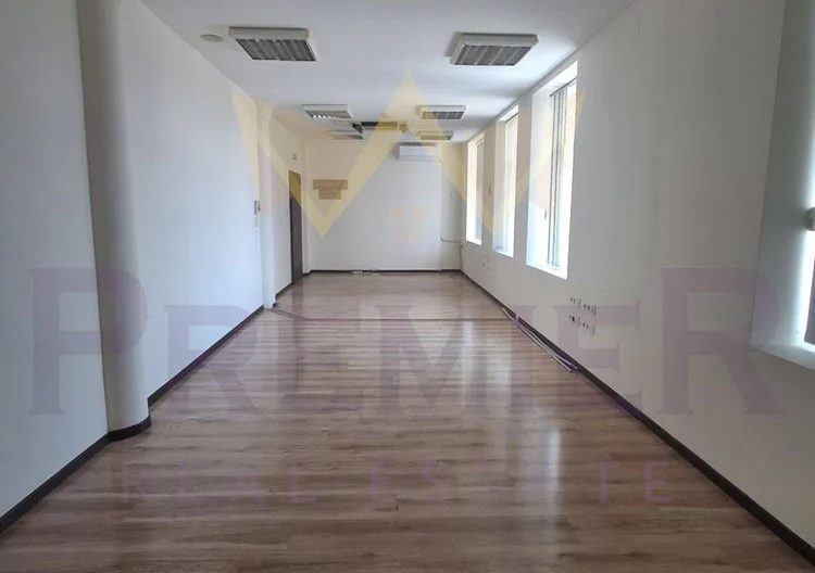 ОФИС, ИДЕАЛЕН ЦЕНТЪР -  - снимка 3 - Имоти Премиер