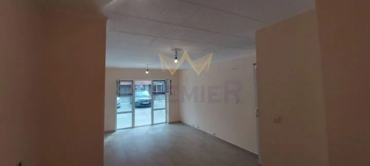 Офис със статут на Медикотехническа лаборатория в ж.к. Слатина - - снимка 5 - Имоти Премиер