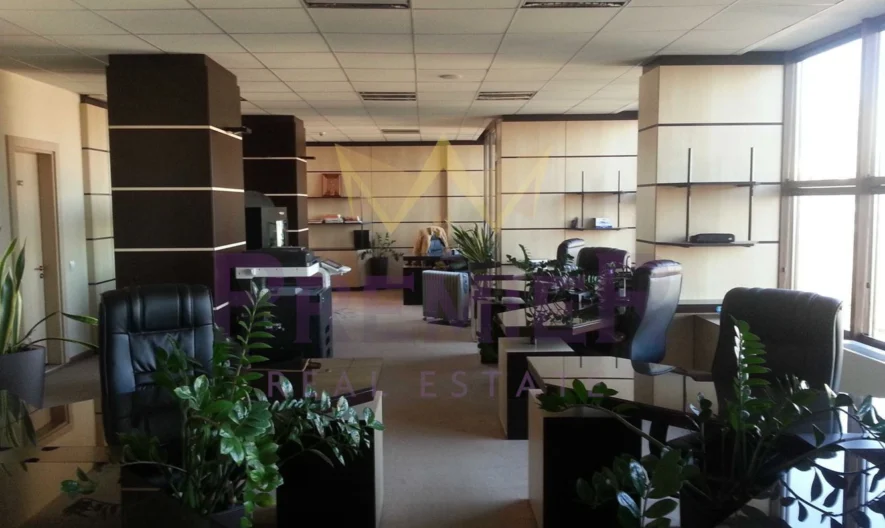 Офис Спортна зала / Business office Sports Hall -  - снимка 12 - Имоти Премиер