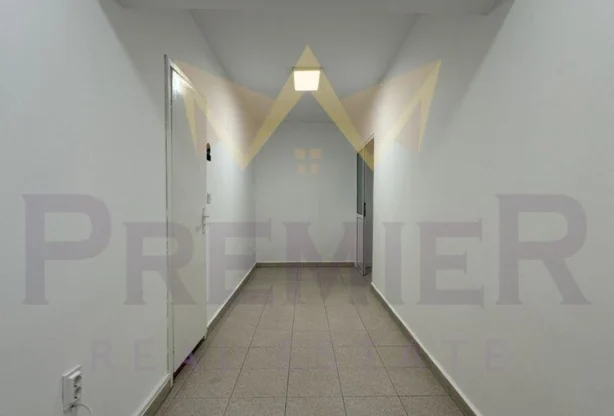 Агенция за недвижими имоти - Имоти Премиер - имот - 1098012, Цена: 890 EUR