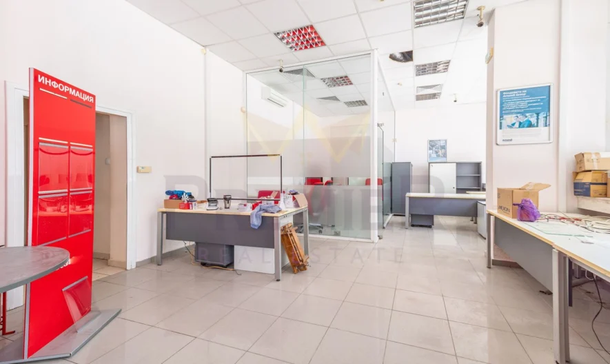 Офис в гр. Каварна -  - снимка 2 - Имоти Премиер