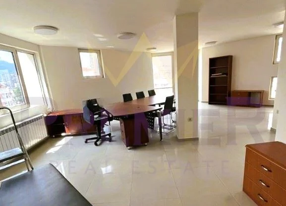 Агенция за недвижими имоти - Имоти Премиер - имот - 1062873, Цена: 409500 EUR