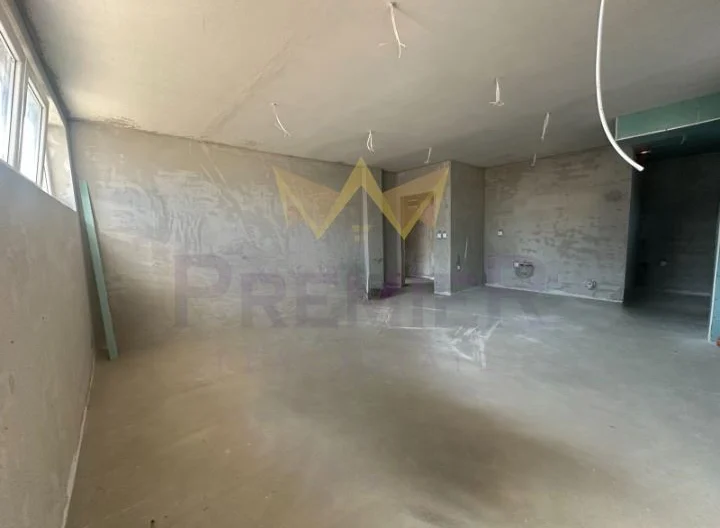 ОФИС в Малка Бутикова сграда, ж.к. Изгрев, гр. Варна -  - снимка 1 - Имоти Премиер