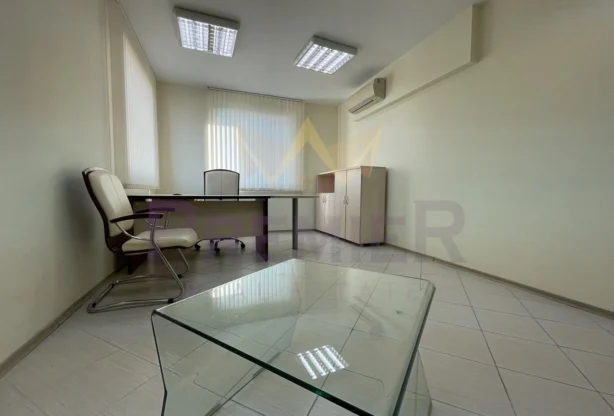 Агенция за недвижими имоти - Имоти Премиер - имот - 613907, Цена: 153000 EUR