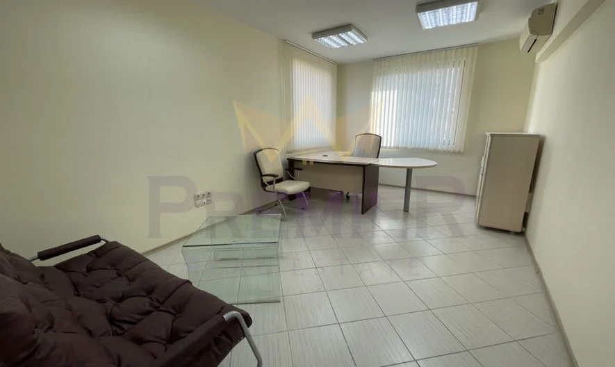 Офис в района на Операта гр.Варна - - снимка 7 - Имоти Премиер