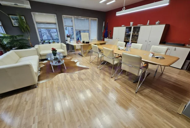 Агенция за недвижими имоти - Имоти Премиер - имот - 977609, Цена: 450000 EUR