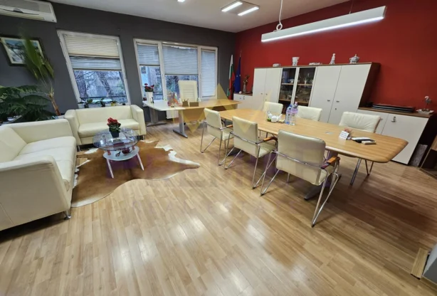 Агенция за недвижими имоти - Имоти Премиер - имот - 977609, Цена: 450000 EUR