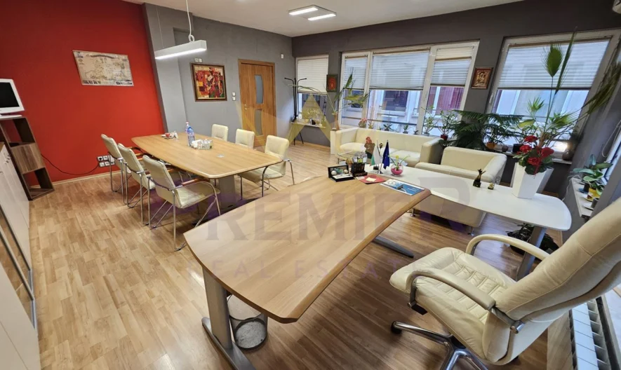 Офис в сърцето на София Център - - снимка 2 - Имоти Премиер