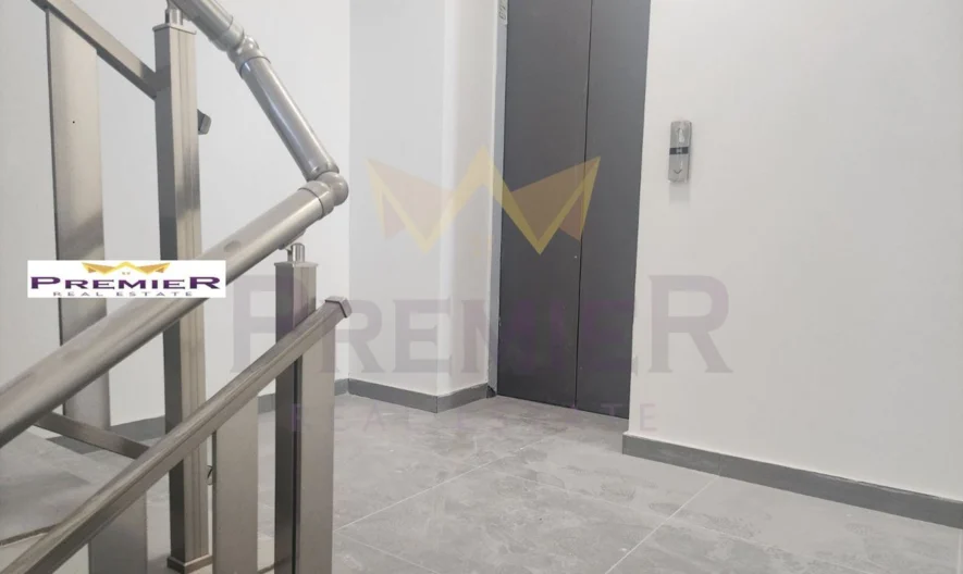 Офис в широк център -  - снимка 1 - Имоти Премиер