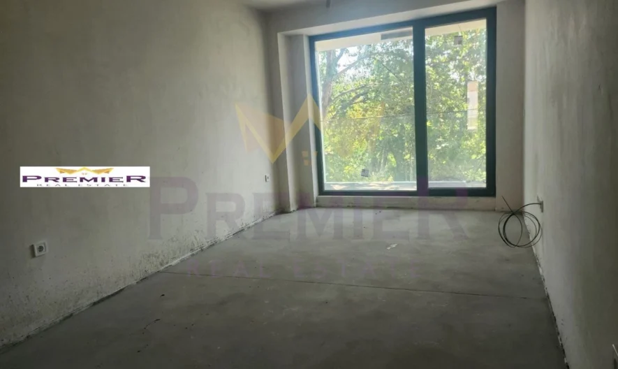 Офис в широк център -  - снимка 2 - Имоти Премиер