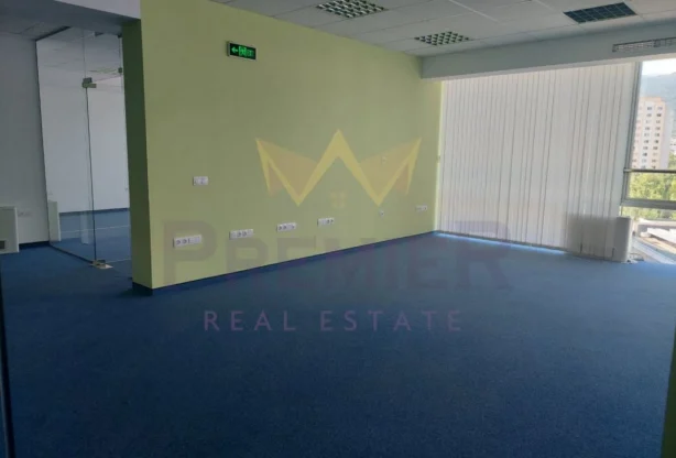 Агенция за недвижими имоти - Имоти Премиер - имот - 775199, Цена: 1930.8 EUR