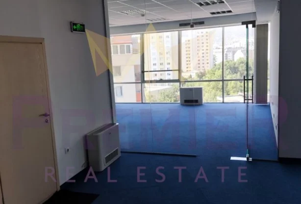 Агенция за недвижими имоти - Имоти Премиер - имот - 775212, Цена: 1379 EUR