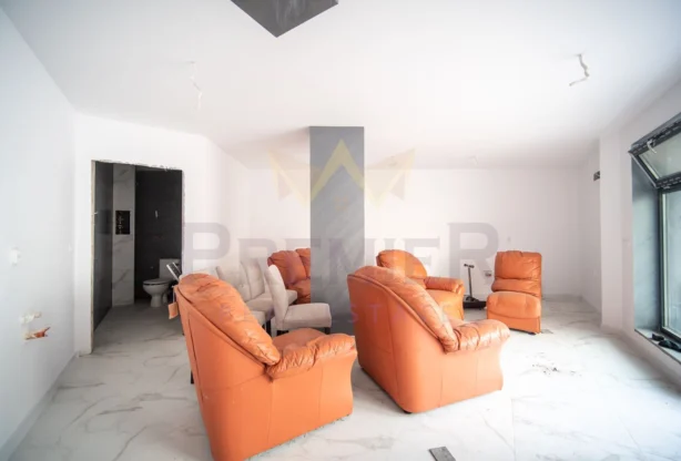 Агенция за недвижими имоти - Имоти Премиер - имот - 1100140, Цена: 110000 EUR