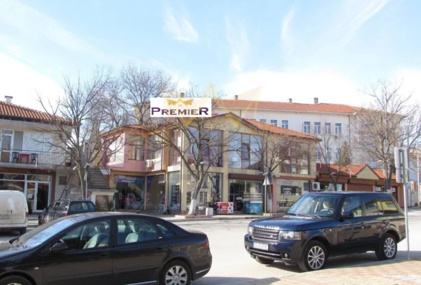 Агенция за недвижими имоти - Имоти Премиер - имот - 724100, Цена: 84784 EUR