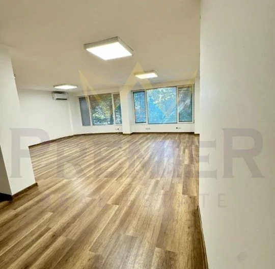 ОФИСИ ЗА ПРОДАЖБА – ЦЕНТЪР, ВАРНА - - снимка 11 - Имоти Премиер