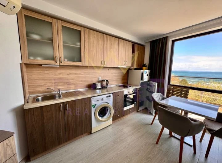 ONE-BEDROOM APARTMENT, ALEN MAK AREA -  - snimka 4 - Imoti Premier