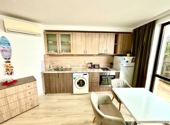 ONE-BEDROOM APARTMENT, ALEN MAK AREA -  - snimka 5 - Imoti Premier