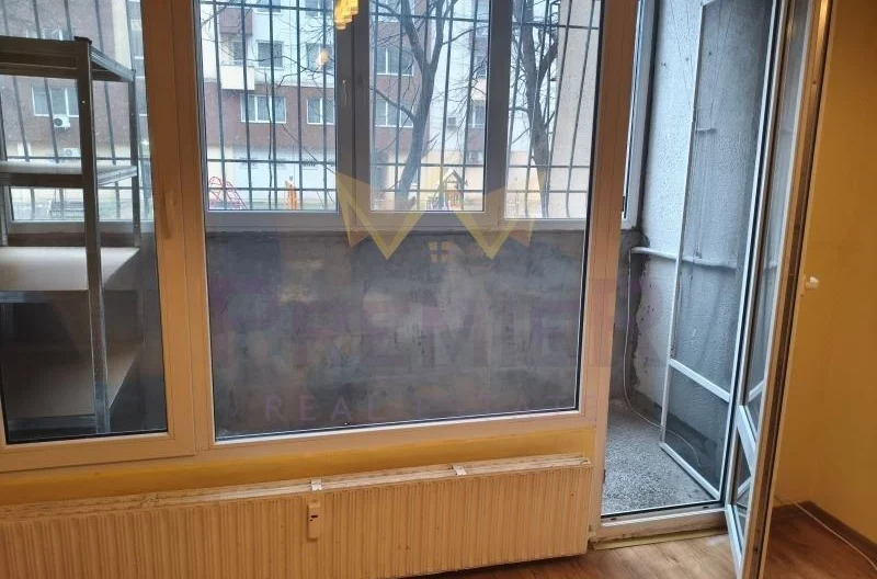 One-bedroom apartment in Druzhba 2 complex, -  - snimka 23 - Imoti Premier