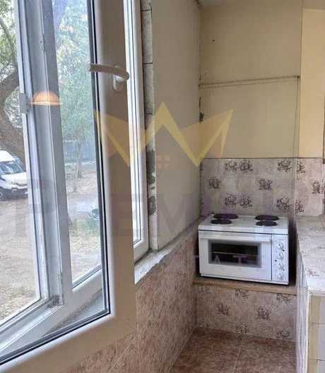 One-bedroom apartment in the Marasha district + cellar, 36 sq.m - - snimka 4 - Imoti Premier