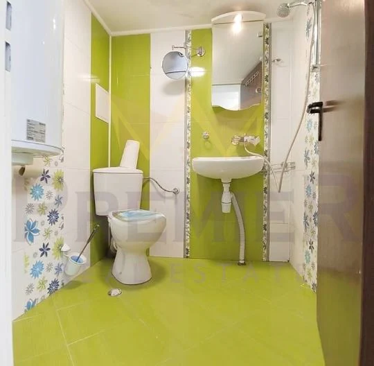One-bedroom apartment in Vazrazhdane complex, near Borisova Garden -  - snimka 4 - Imoti Premier