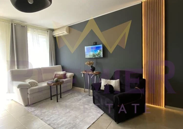 One-room apartment in the village of Kranevo, Dobrich region -  - snimka 1 - Imoti Premier