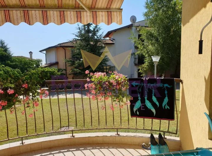 One-story house in a gated complex 5 km from Albena -  - snimka 10 - Imoti Premier