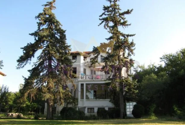 Агенция за недвижими имоти - Имоти Премиер - имот - 801195, Цена: 180000 EUR