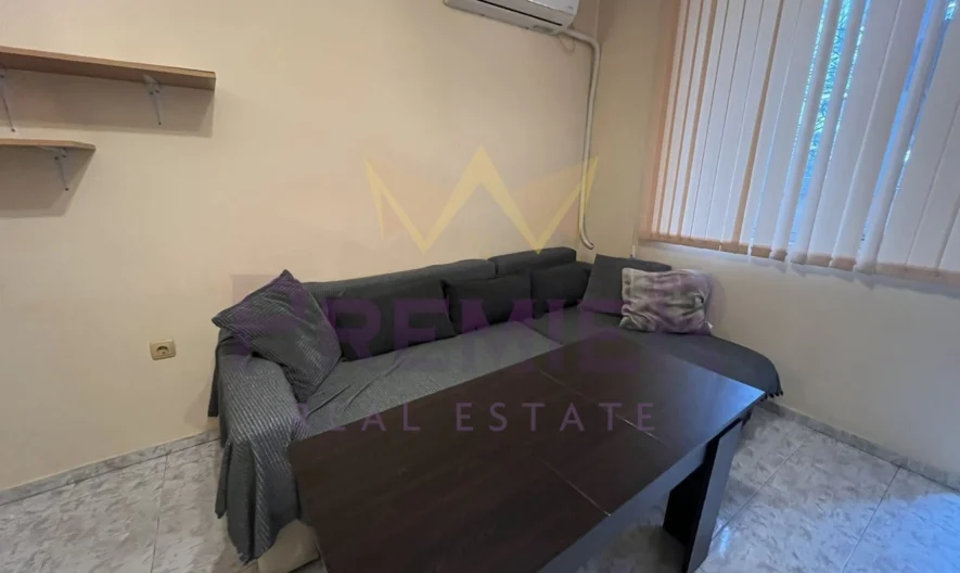 ОТЛИЧНО ОБЗАВЕДЕН ДВУСТАЕН АПАРТАМЕНТ ЦЕНТЪР - - снимка 3 - Имоти Премиер